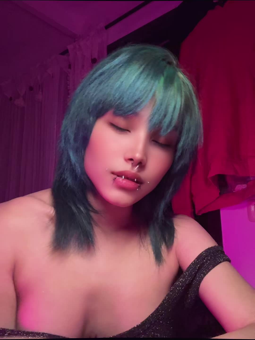 @♱ 𝕸𝖗𝖘. 𝕭𝖔𝖒𝖇𝖆𝖘𝖙𝖎𝖈 ♱