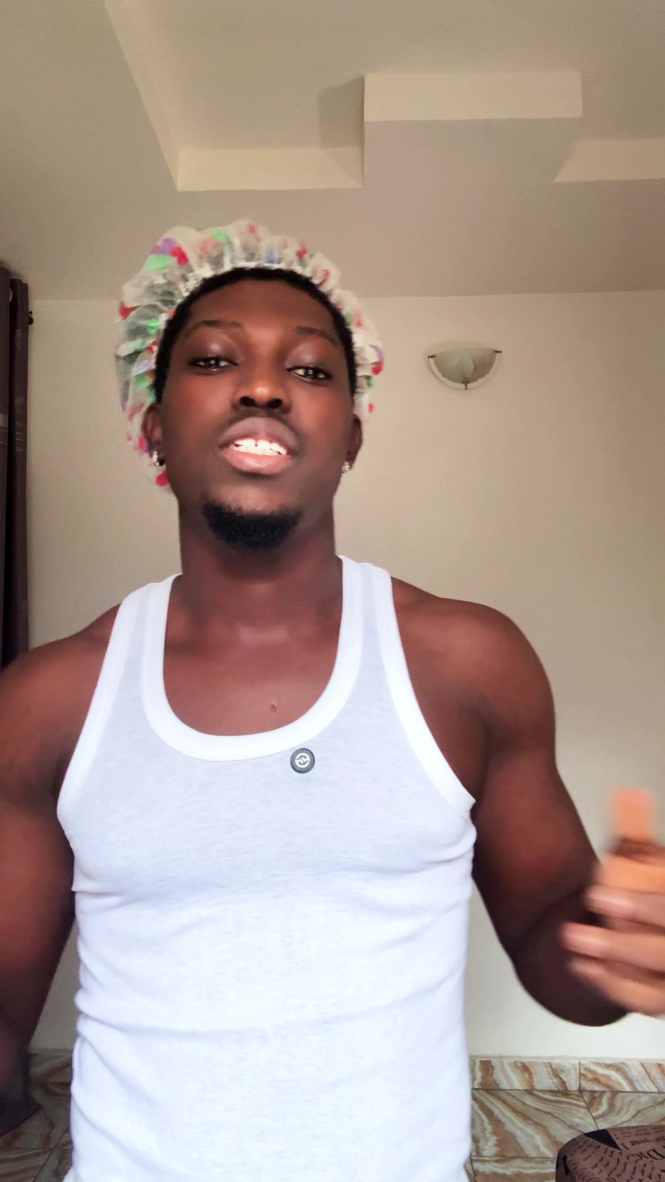 @Michealsegzy👑