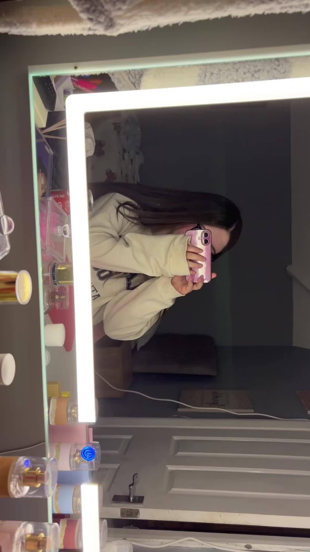 @๐๊จ (๐ถ๐ฏ๐ณ๐ข๐ท๐ฆ๐ญ๐ฆ๐ฅ)