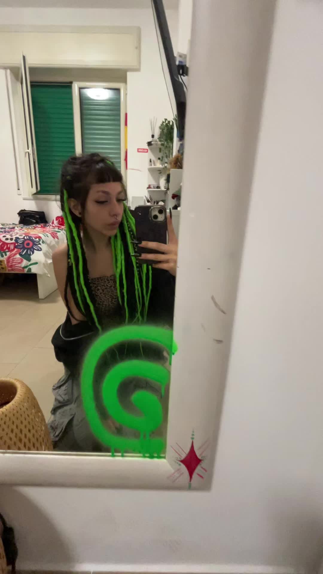@lucertolona