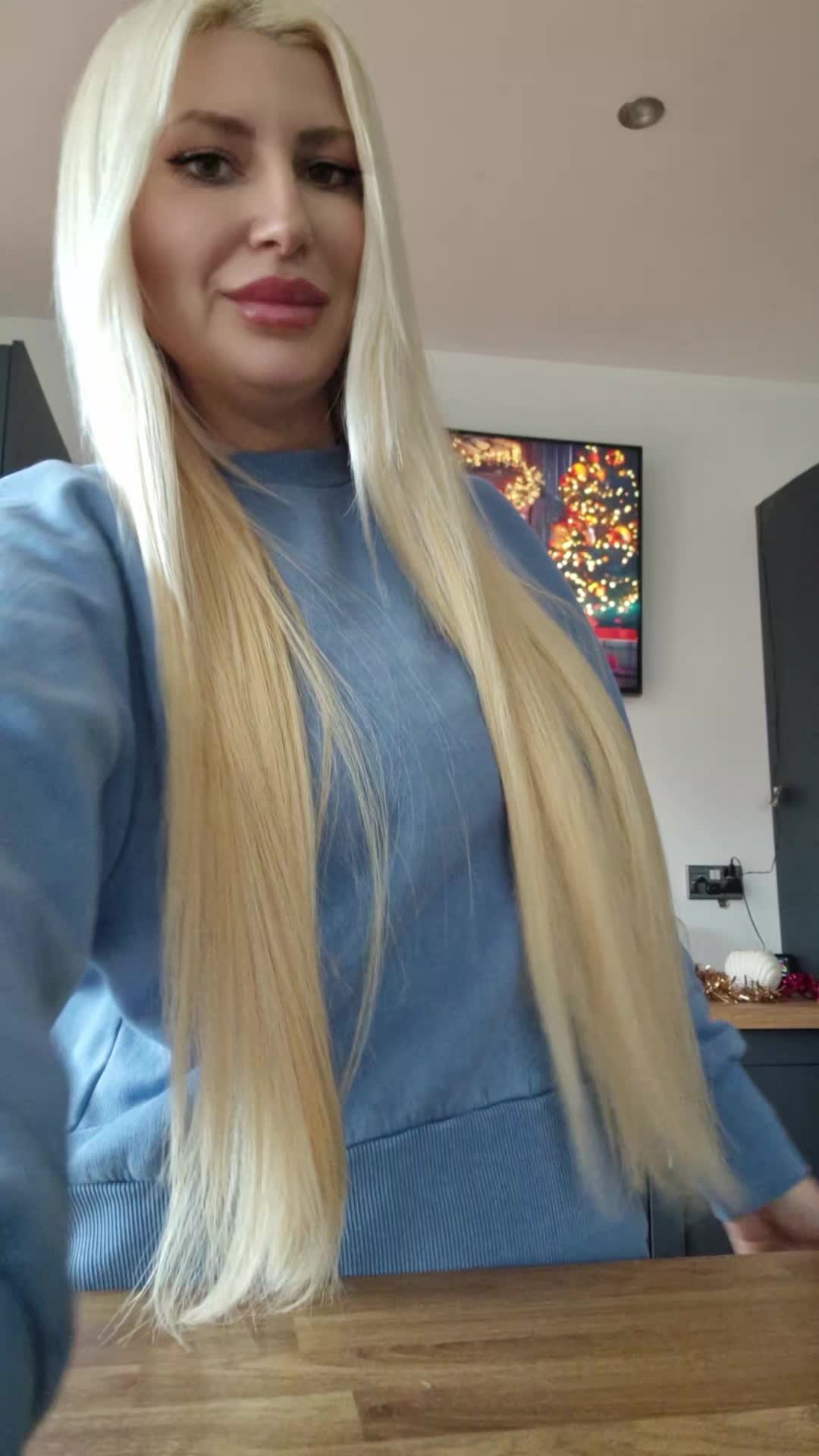 @TOXXIC💥