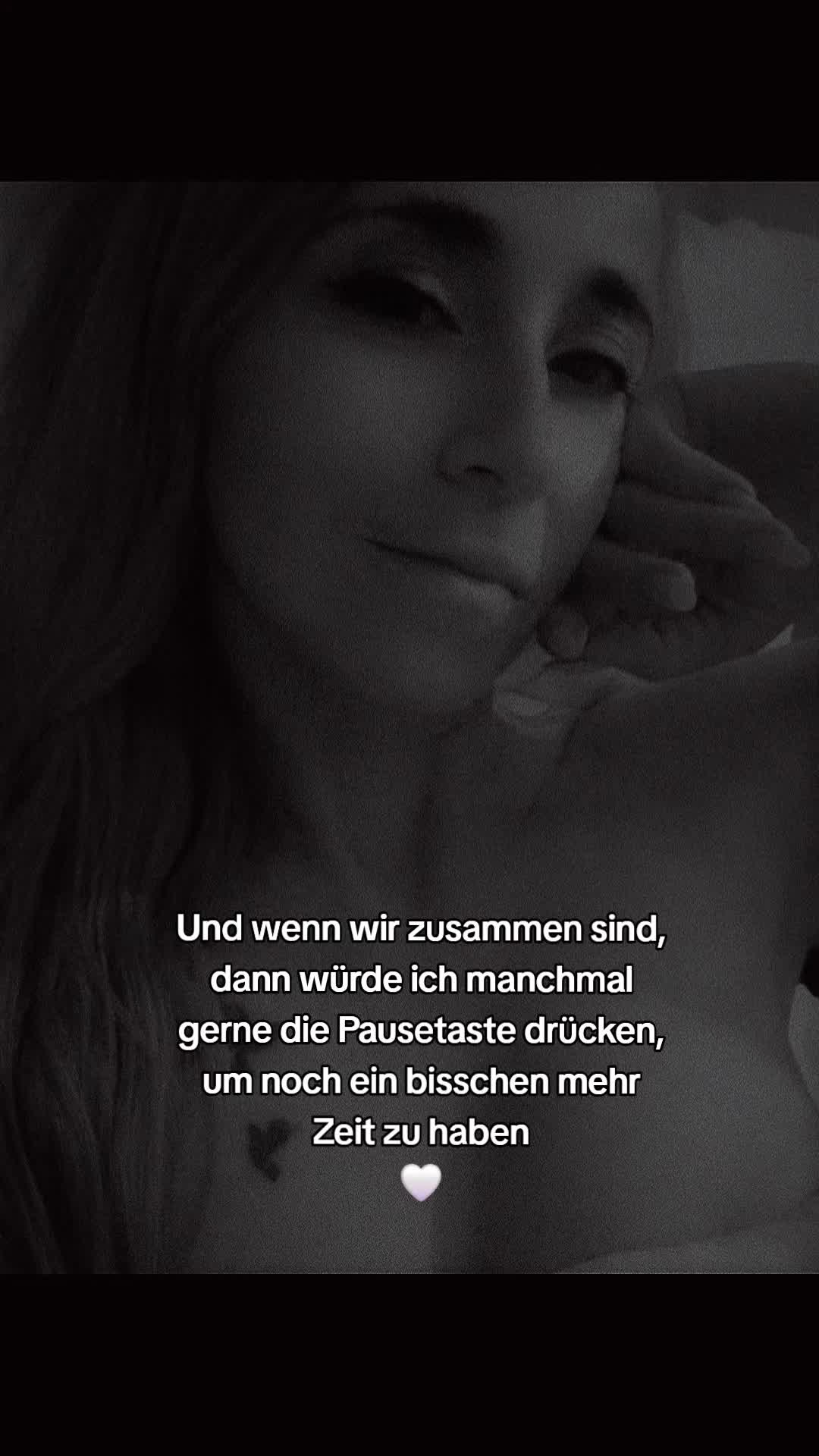 @𝐒𝐮𝐧𝐧𝐲🌶