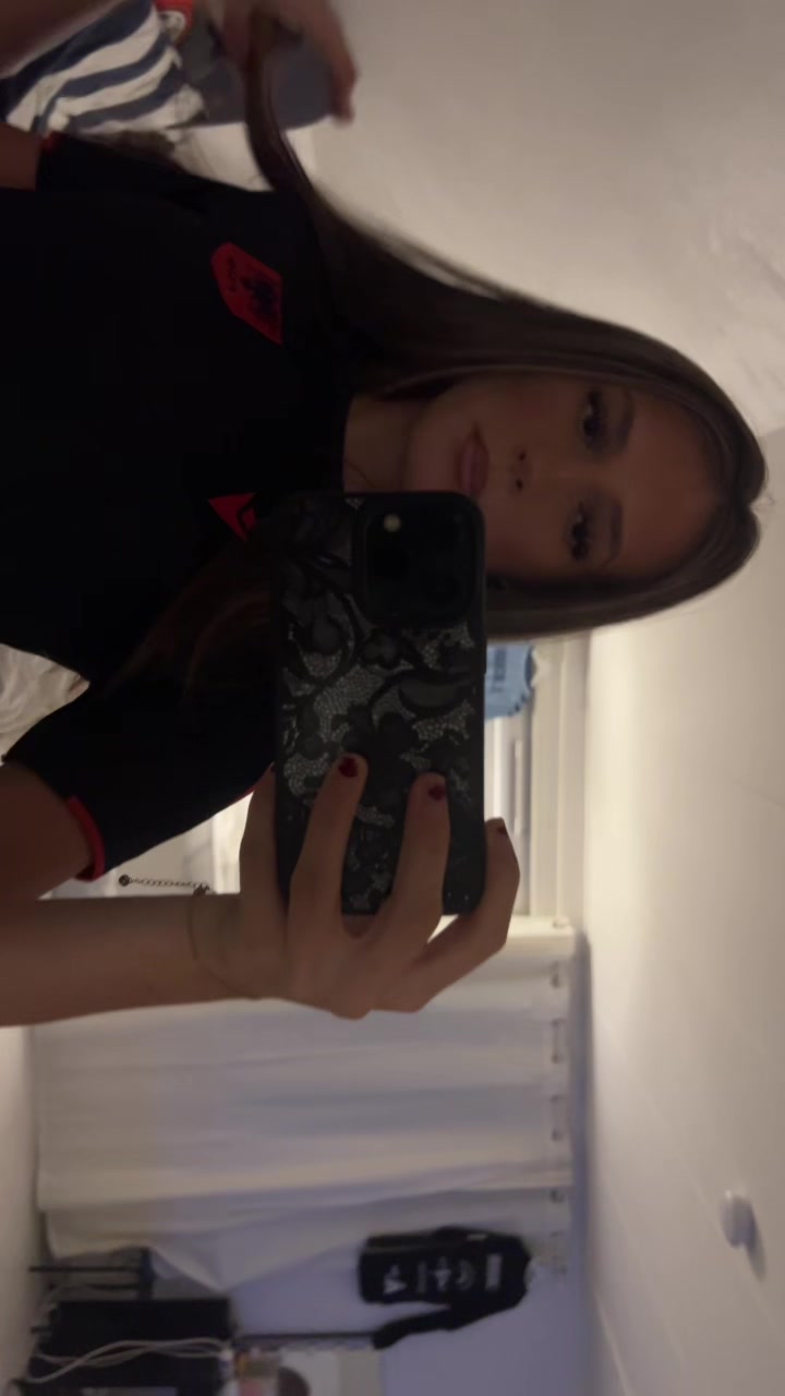 @leonaa🇦🇱