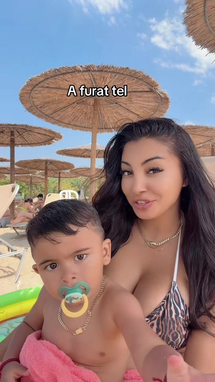 @Adriana Zidaru