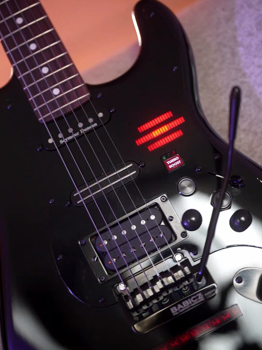 @Knight Rider Guitar Dude