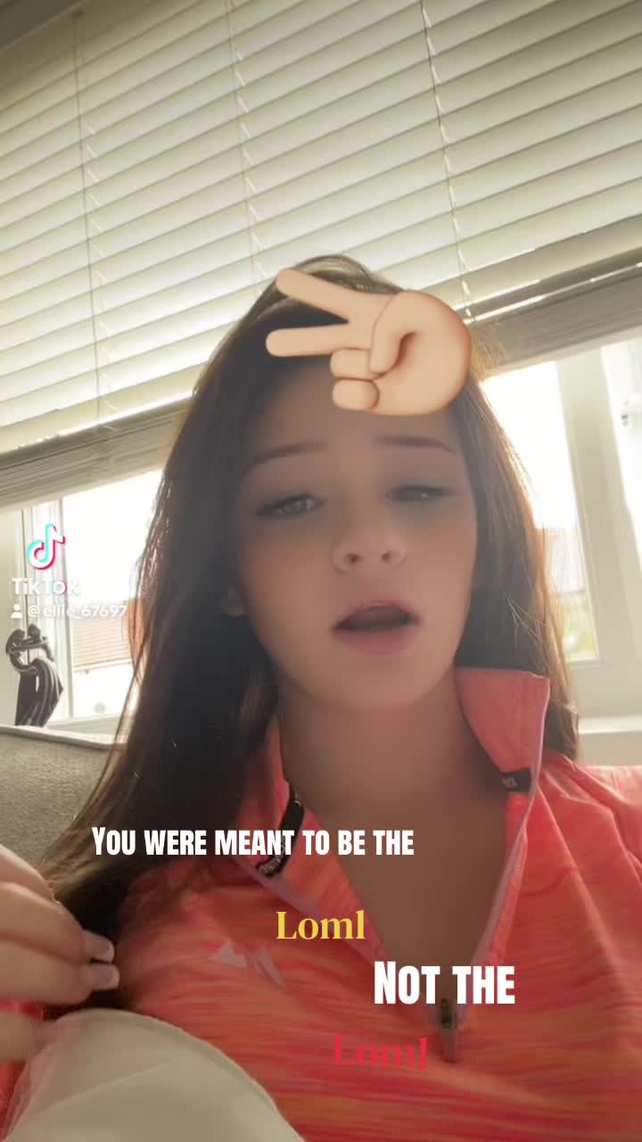 @Ellie.xoxo🪭🪩🎠