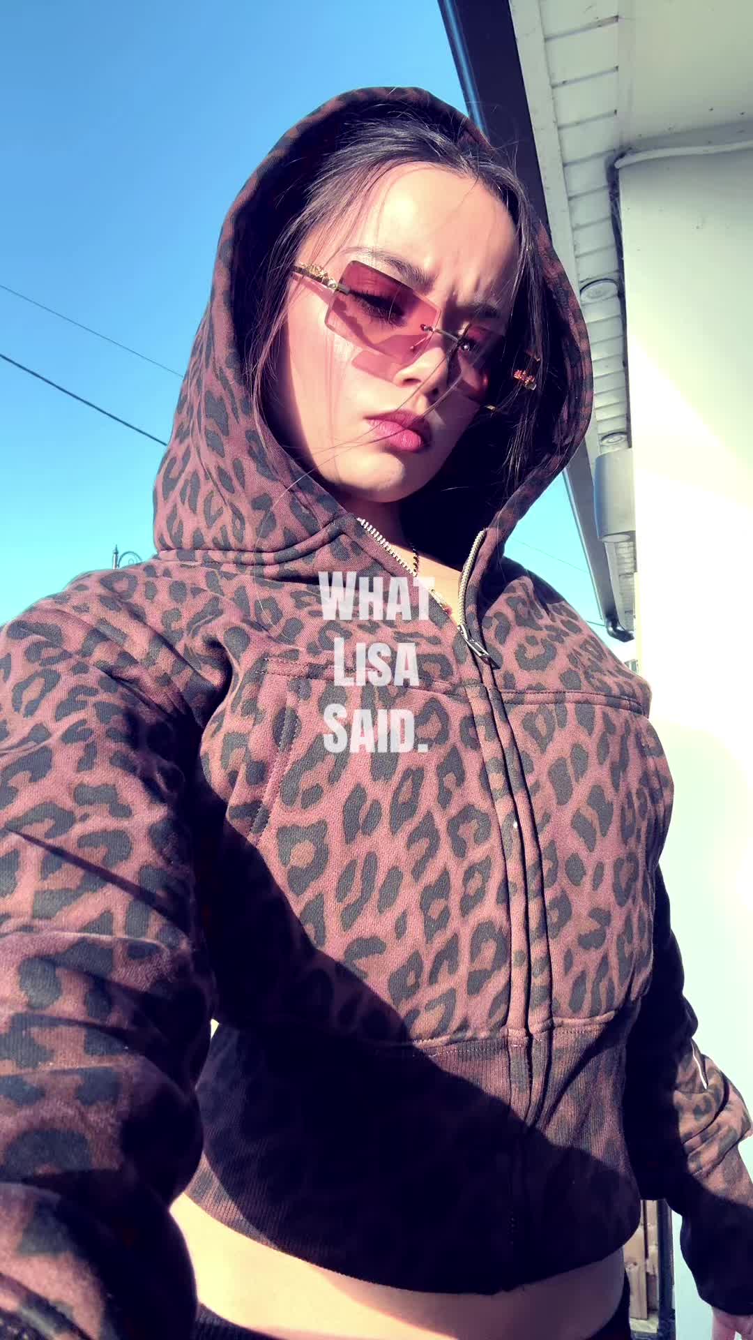 @Akita