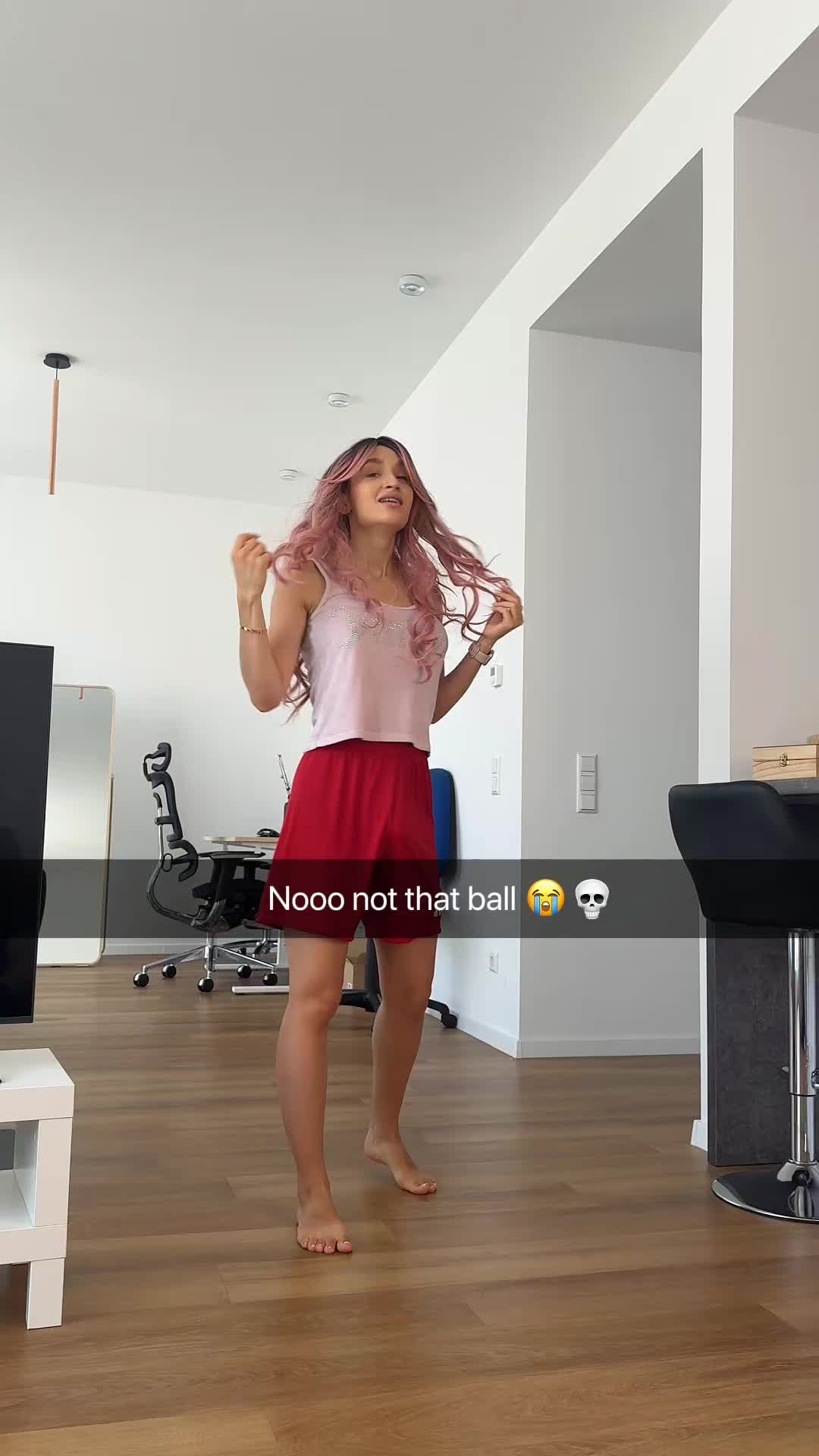 @tinykiracutiee