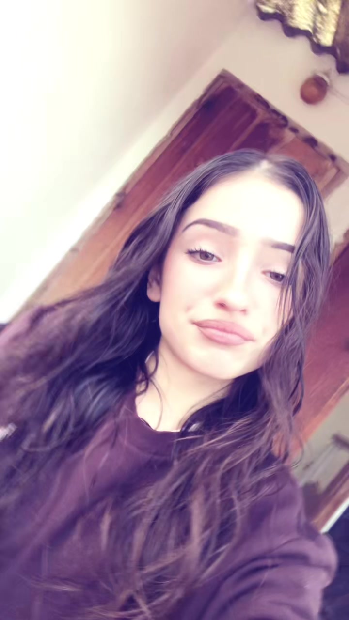 @◼️claudia◼️