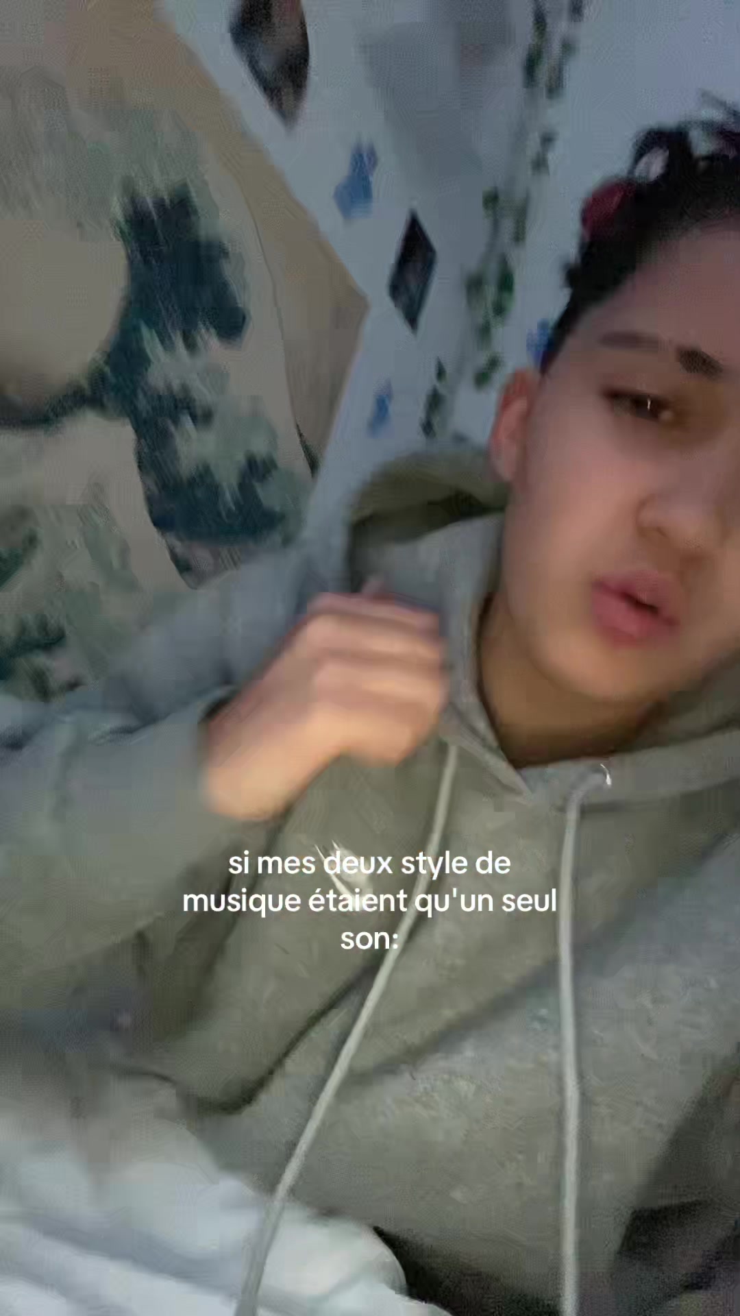 @Noémie (billie's version★)