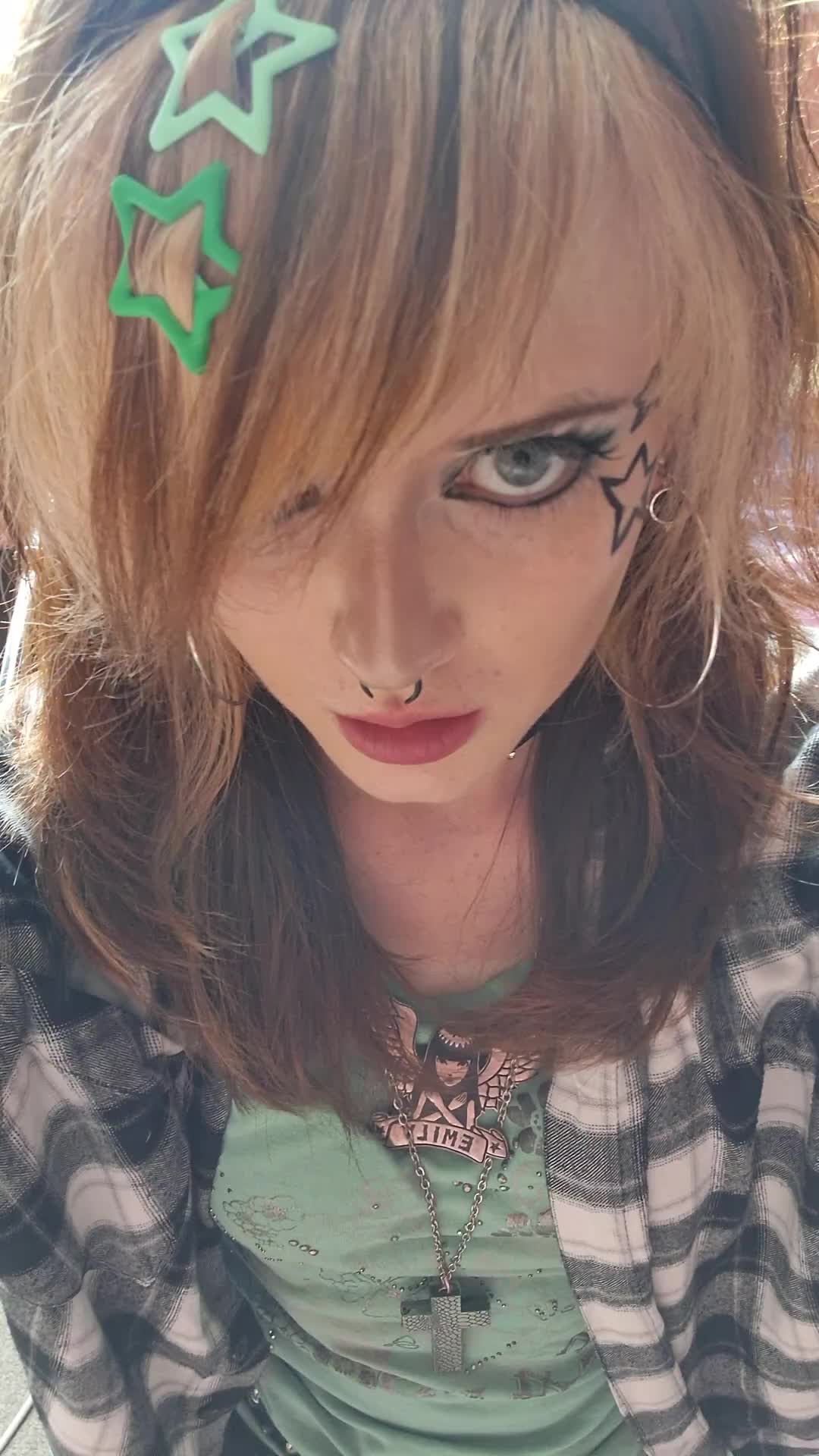 @☆Emily-Autumn☆