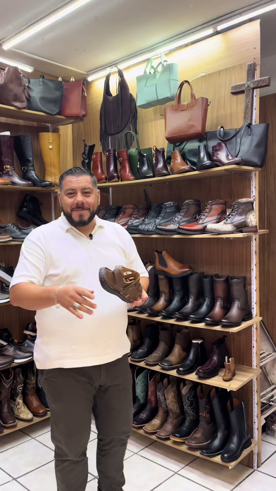 @Luxy Zapaterias