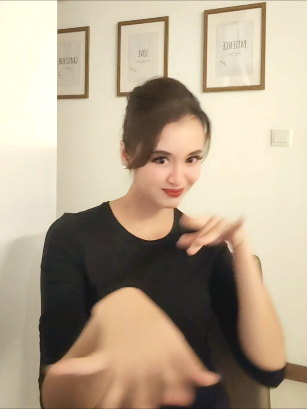 @Sabrina