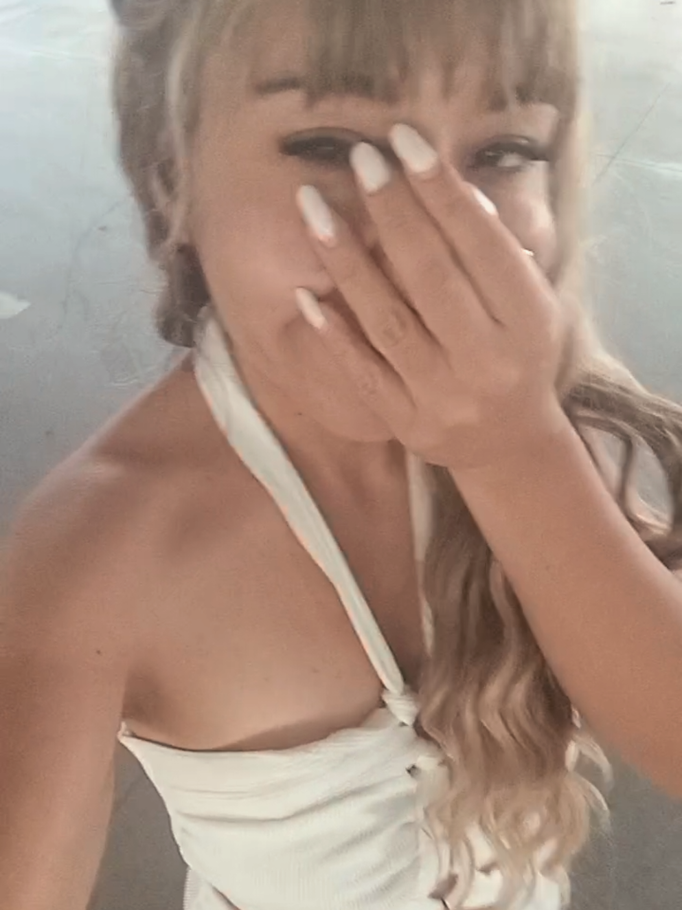 @_iamsofiax_
