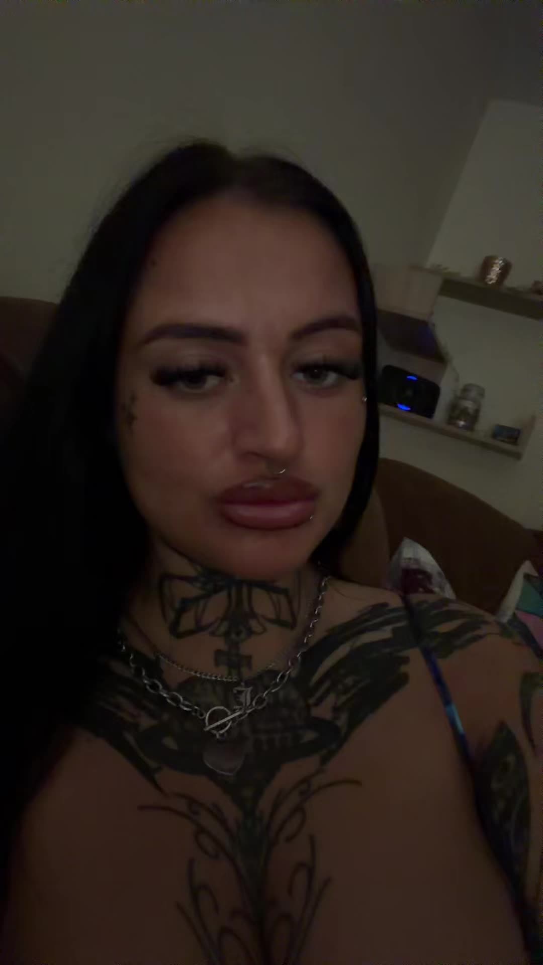 @UNHOLYERIN