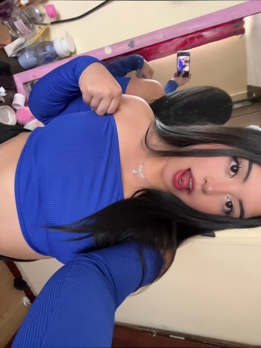 @sof&iacute;a orellana
