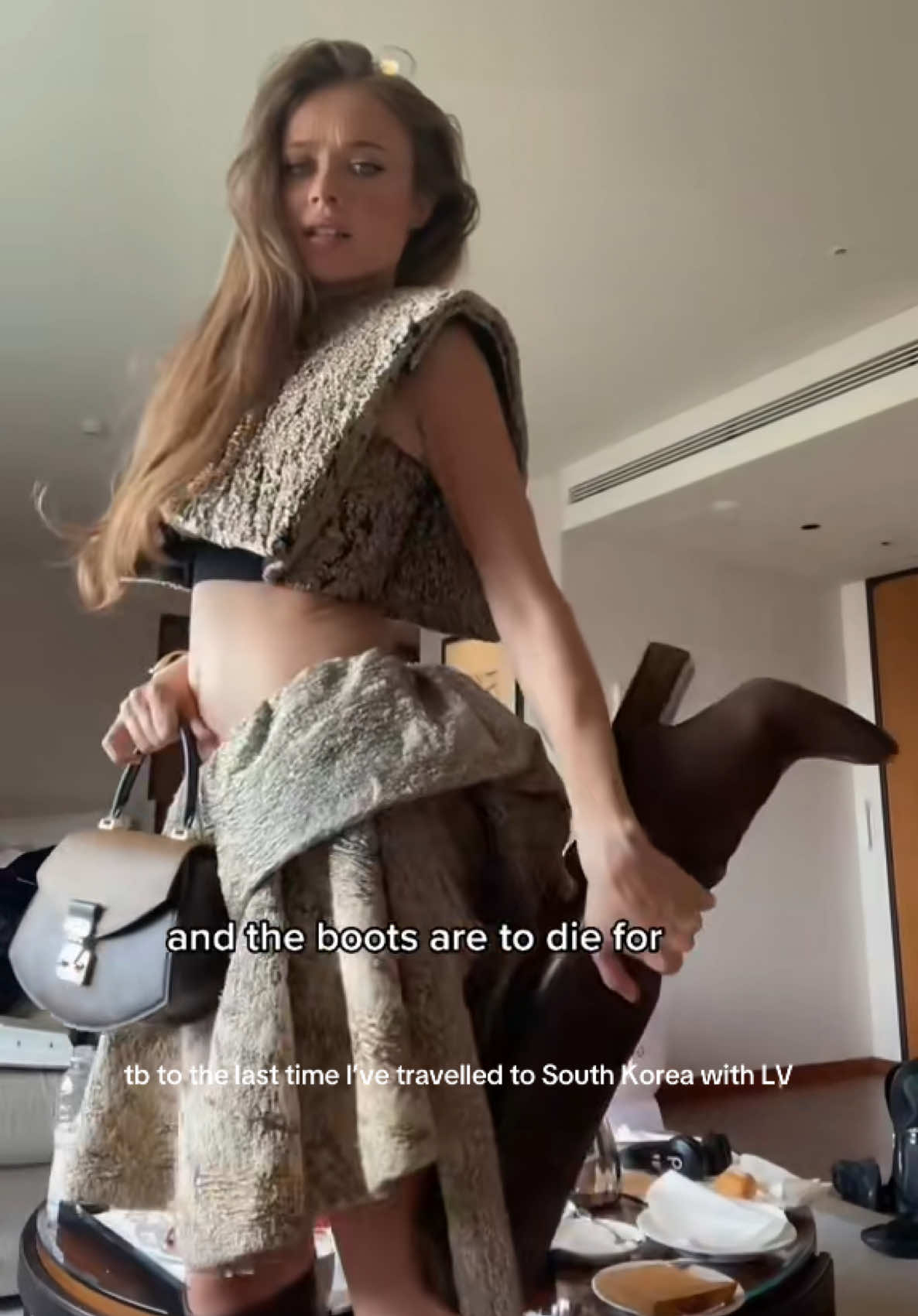 @Xenia Tchoumi
