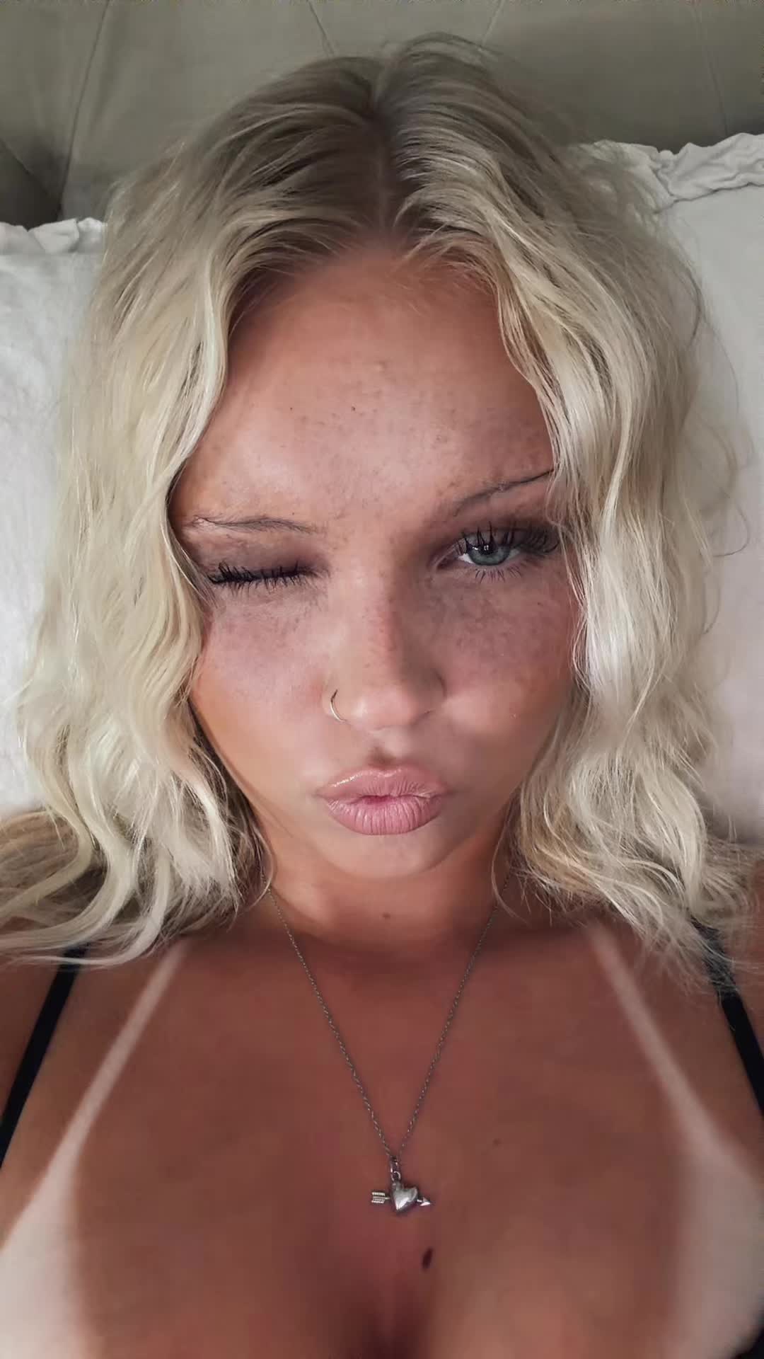 @AL