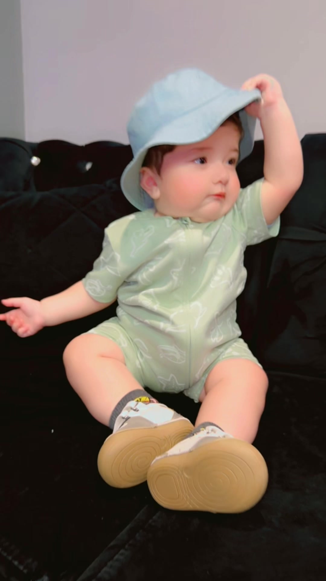 @Arham Khan 🧸👑🧸