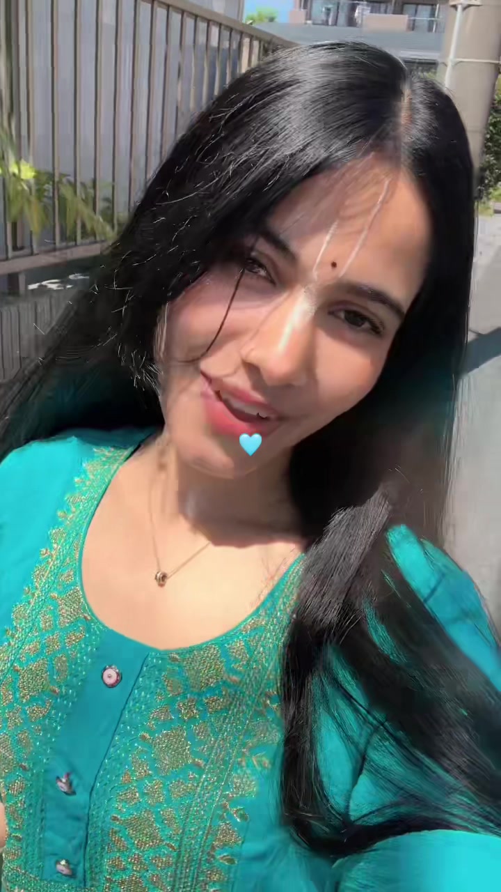 @निशा 🤍