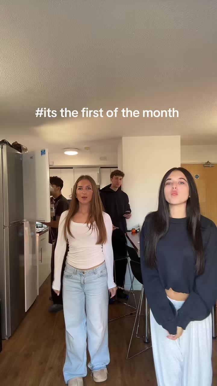 @leodisbaddies