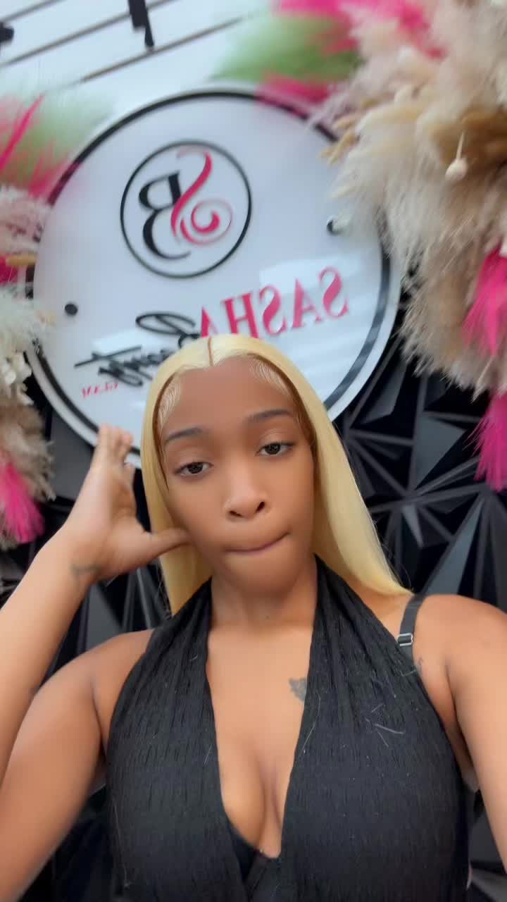 @likkle_.pinkyy