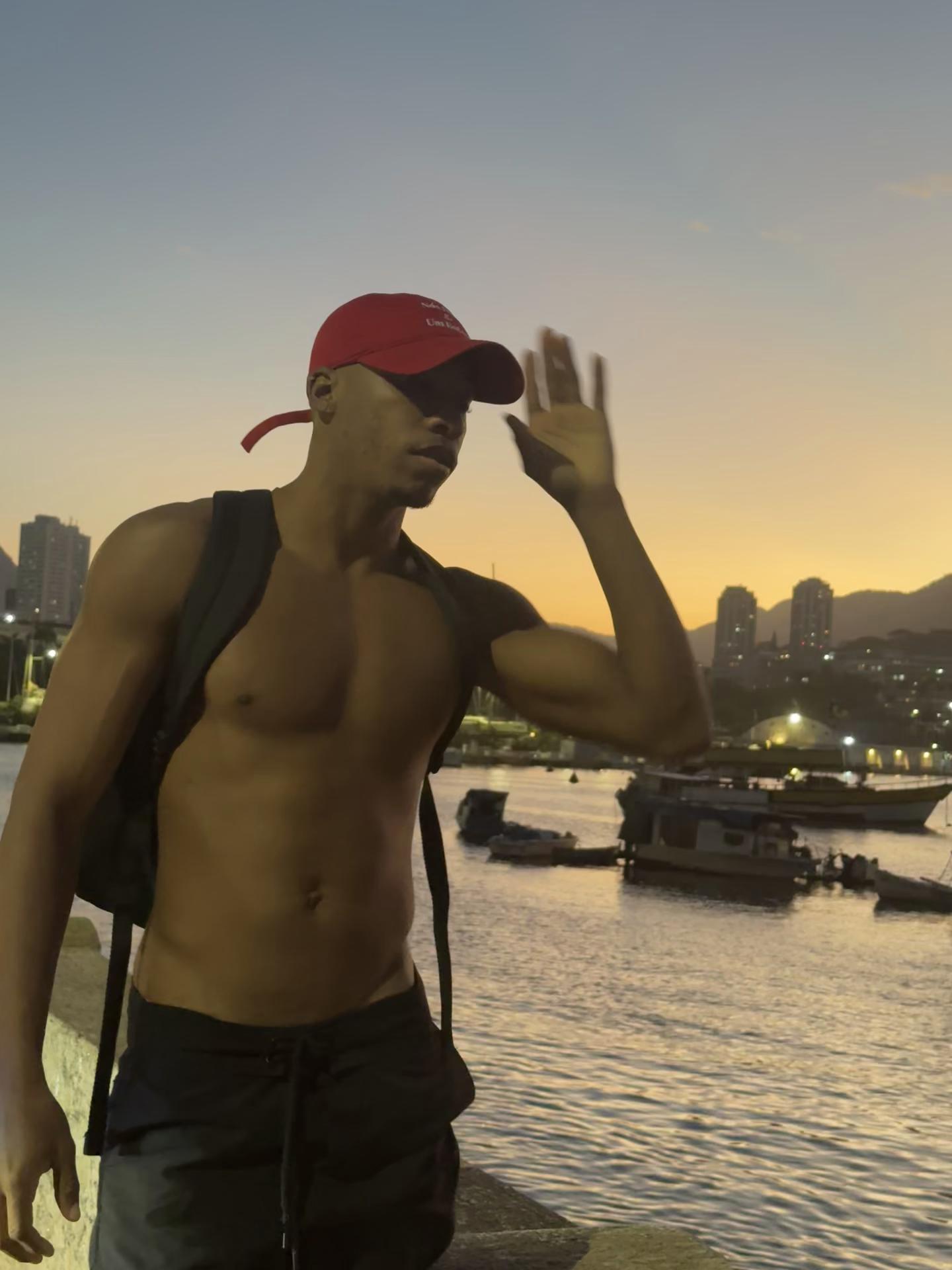 @Fl&aacute;vioanjoo