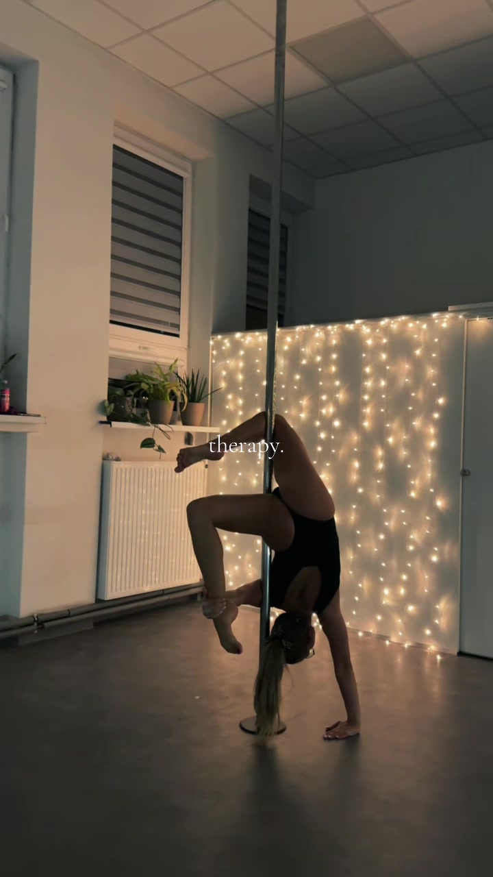 @Klaudia🥰