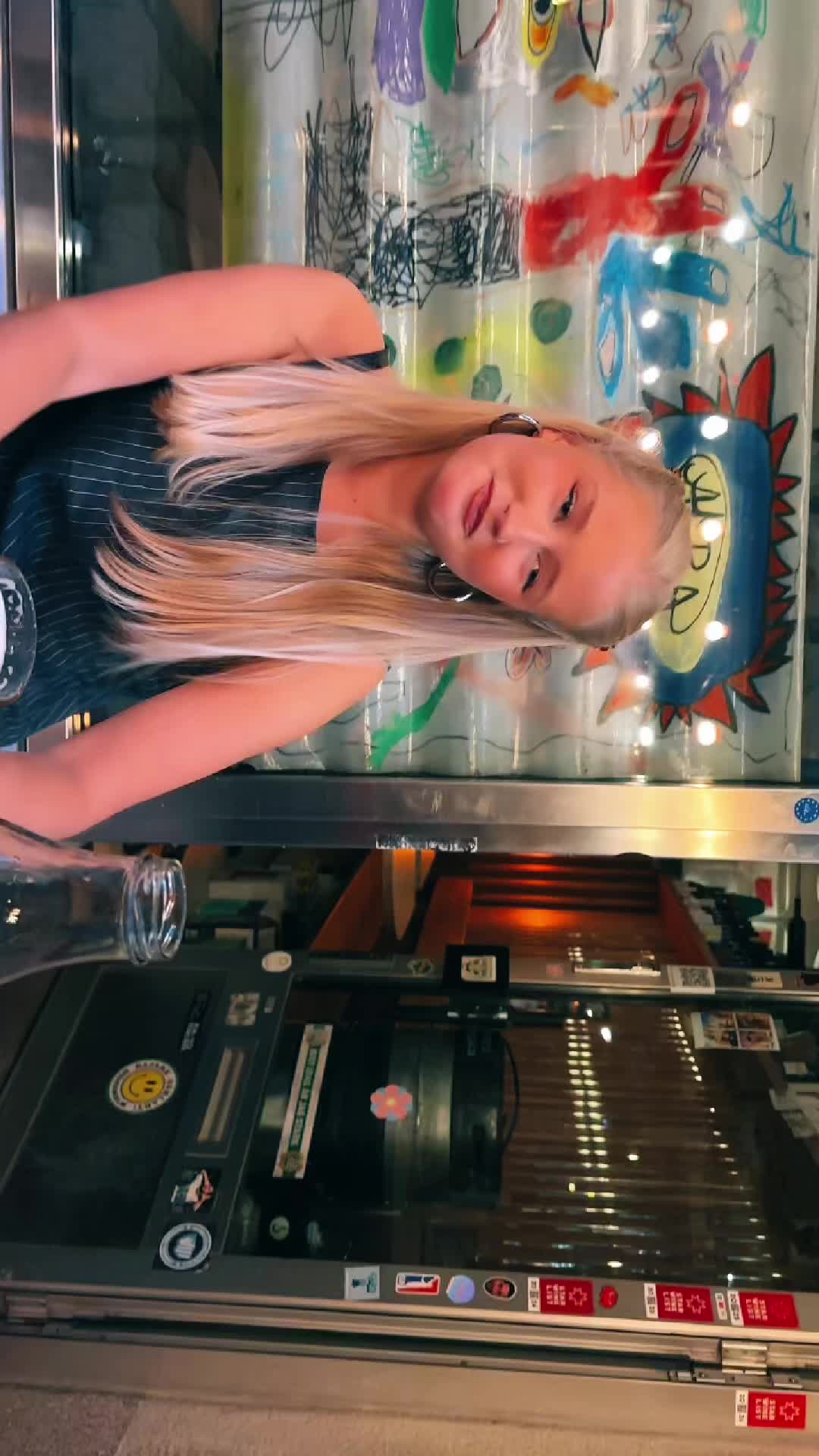 @🍎