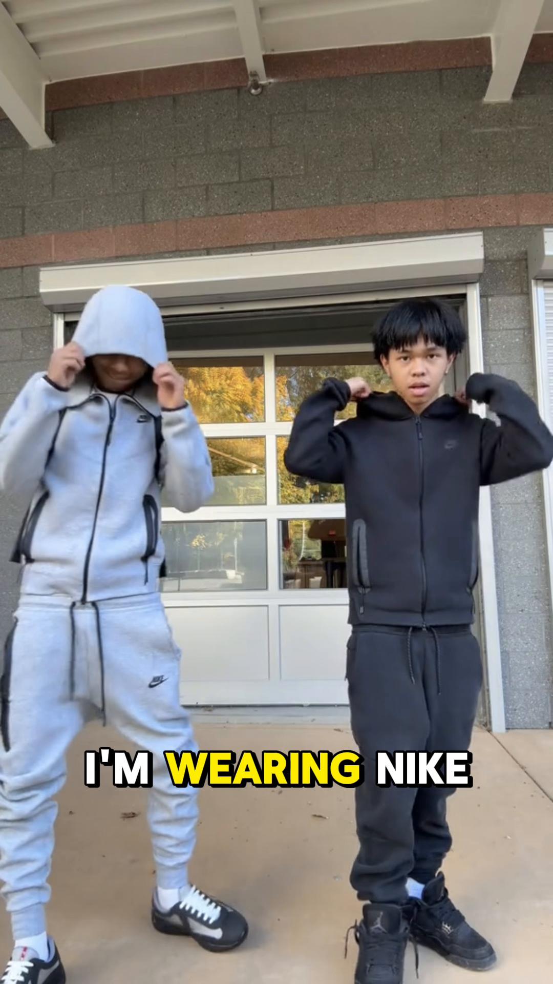@Comme Des Singes🙈