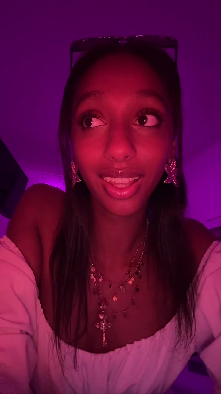 @esther⭐️