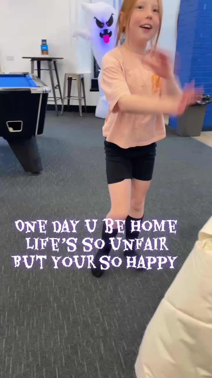 @kayRoxy