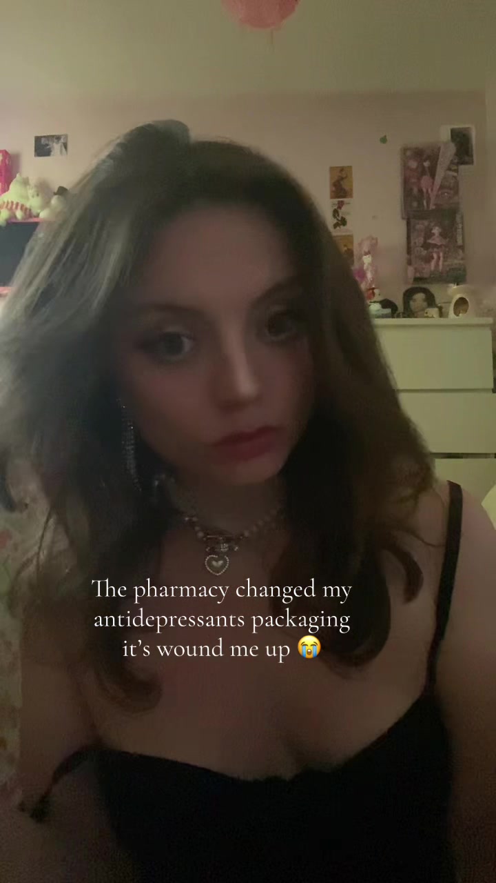 @April 🩰🫀