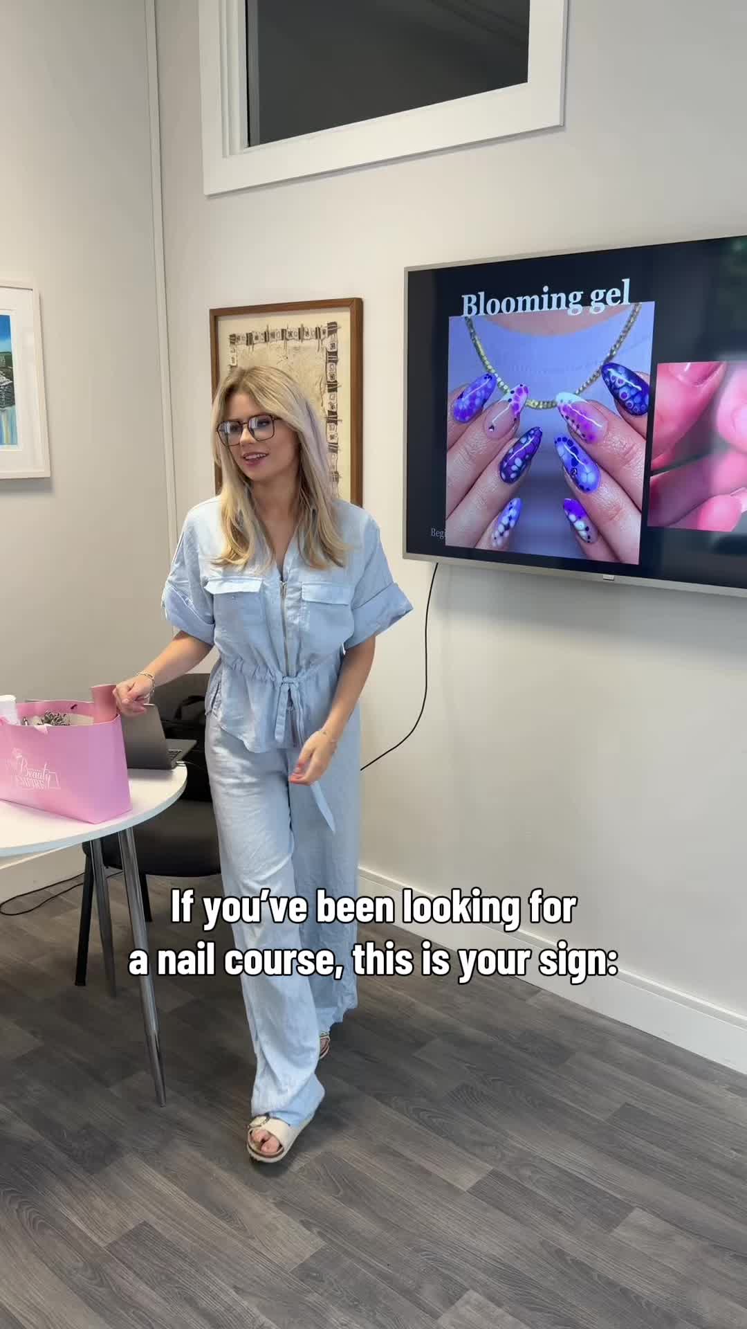 @kellynailacademy