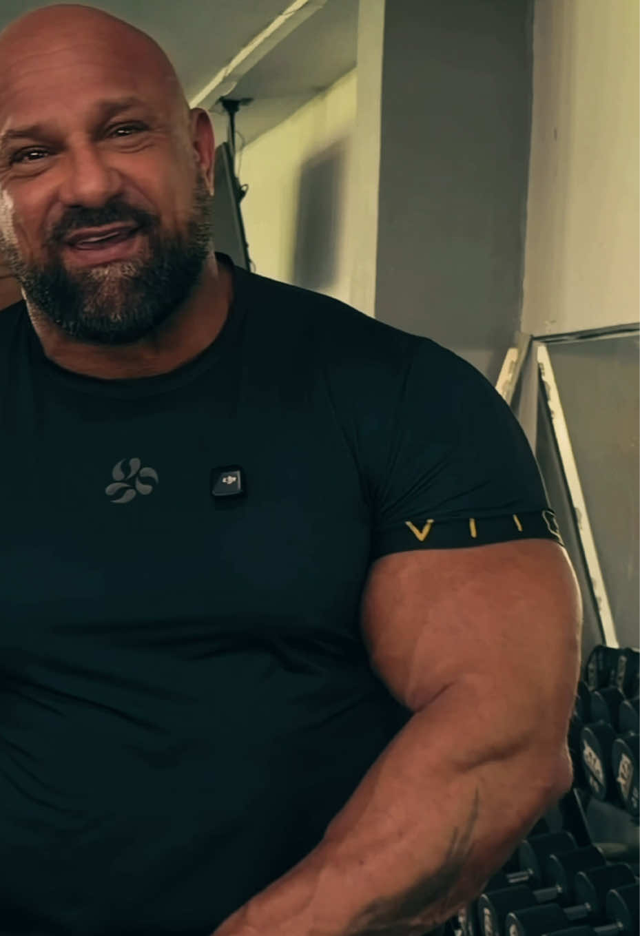 @Kuzel_Mr.Benchpress