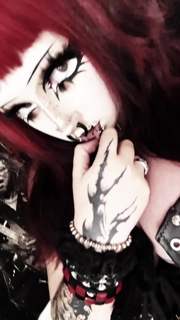@meow