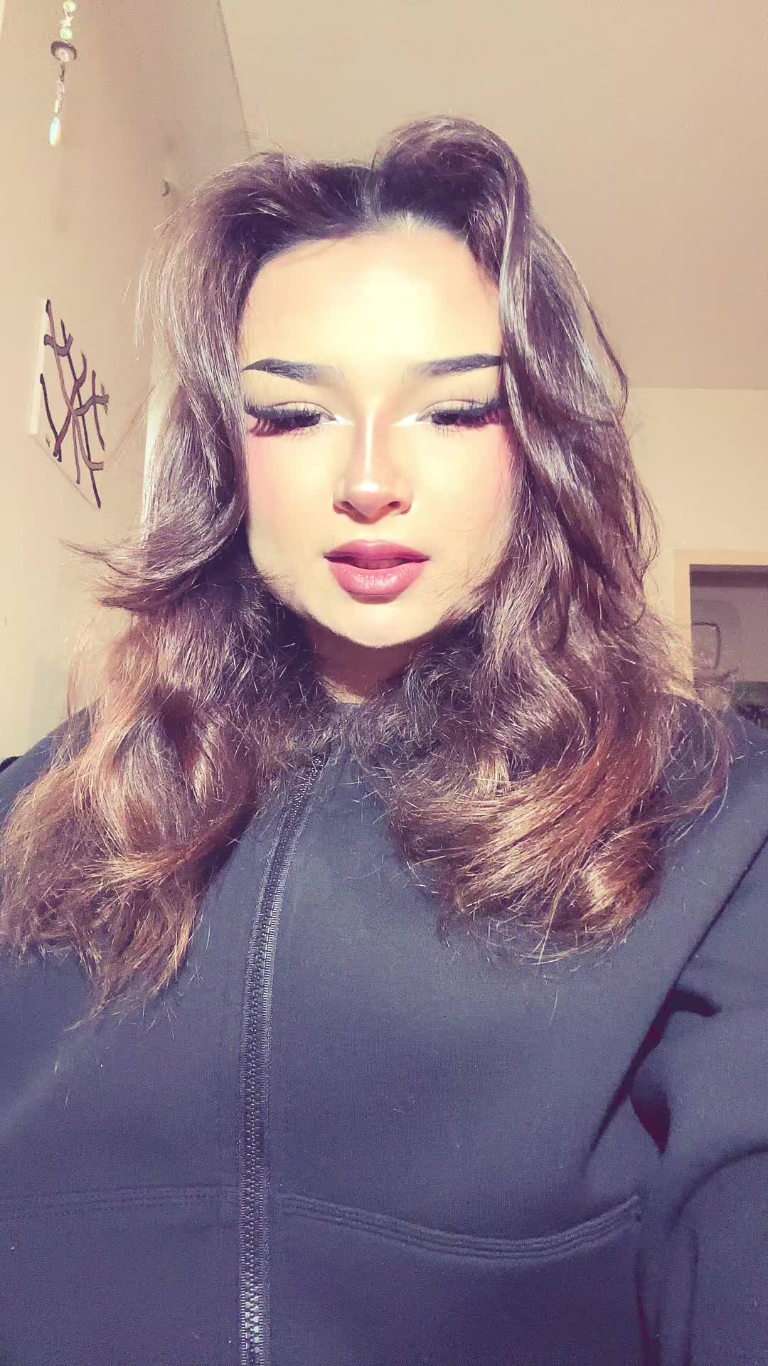@Mariana 57🇨🇴