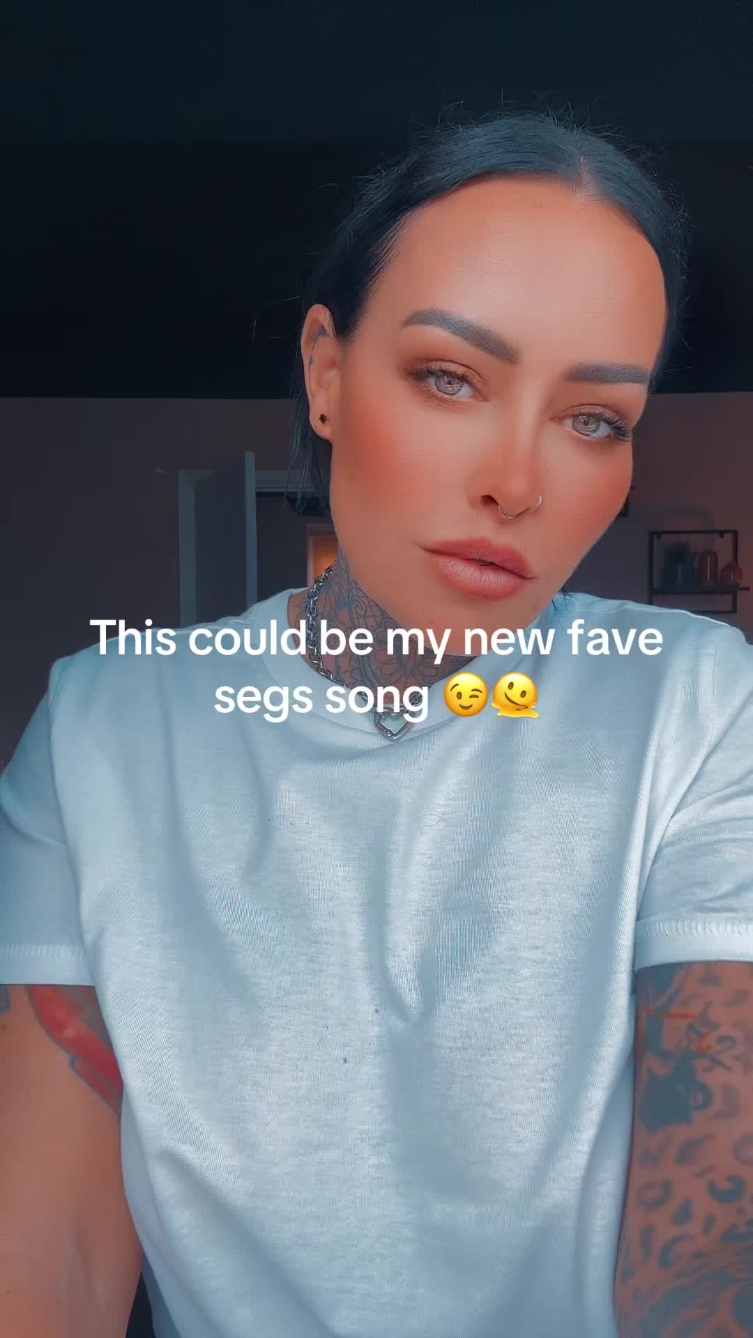 @Cutebutpsycho🖤