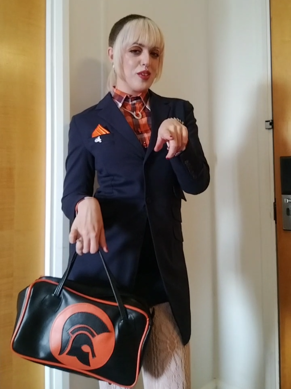 @Dolly🕸️