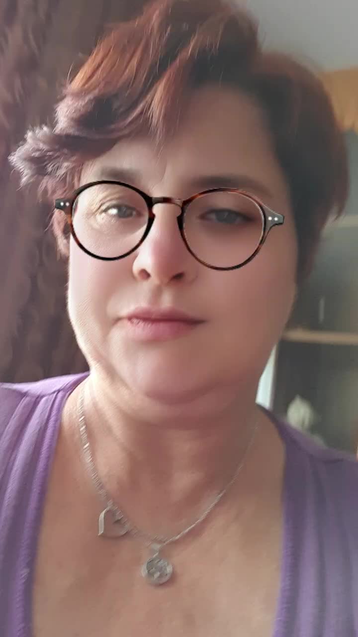 @Valentina hanga2