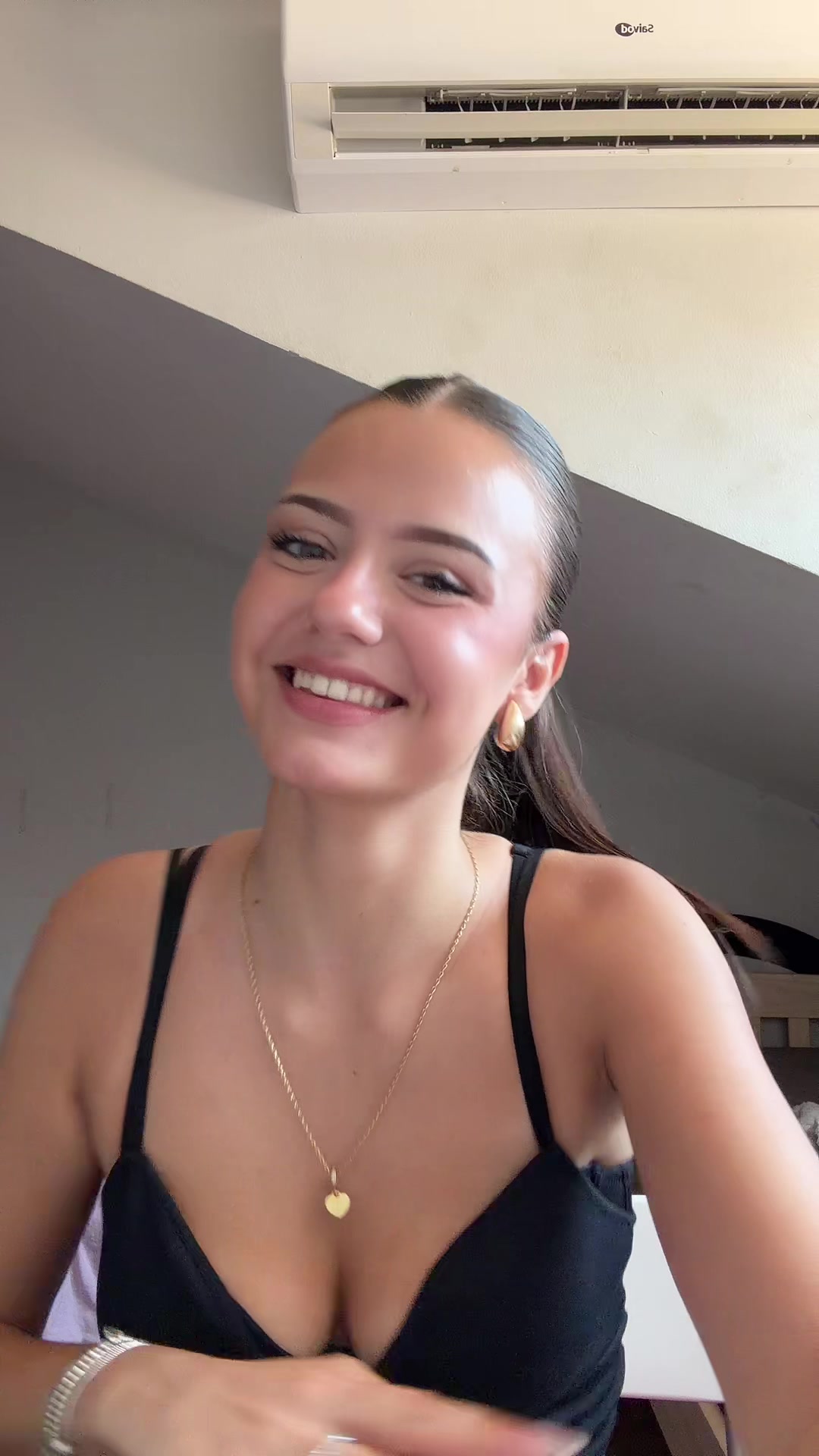 @lu