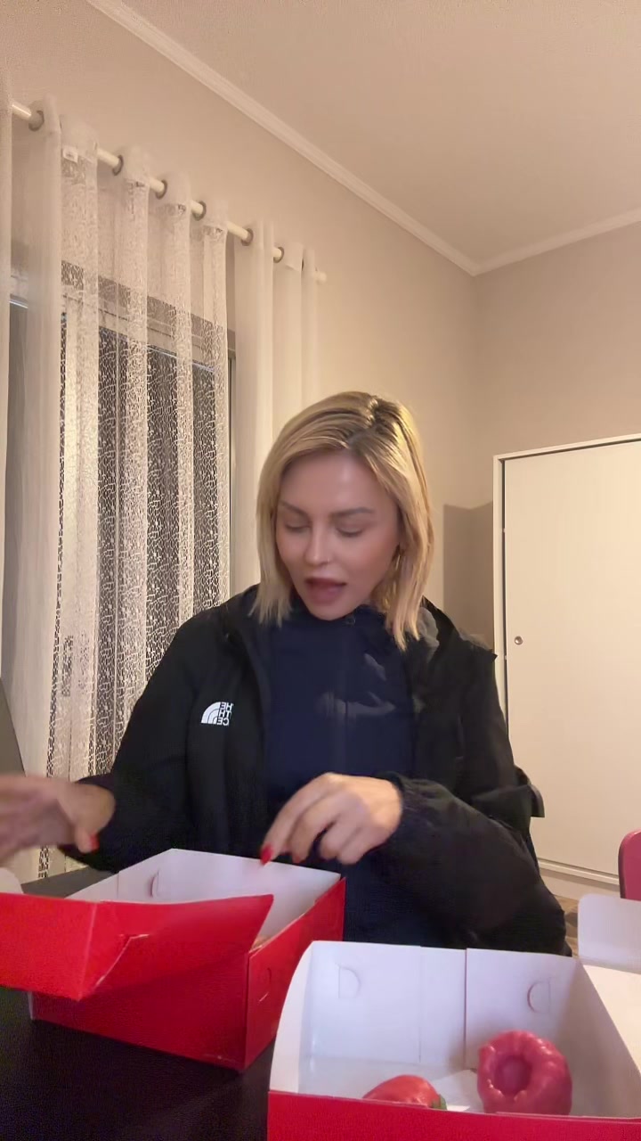 @Elena KJoy