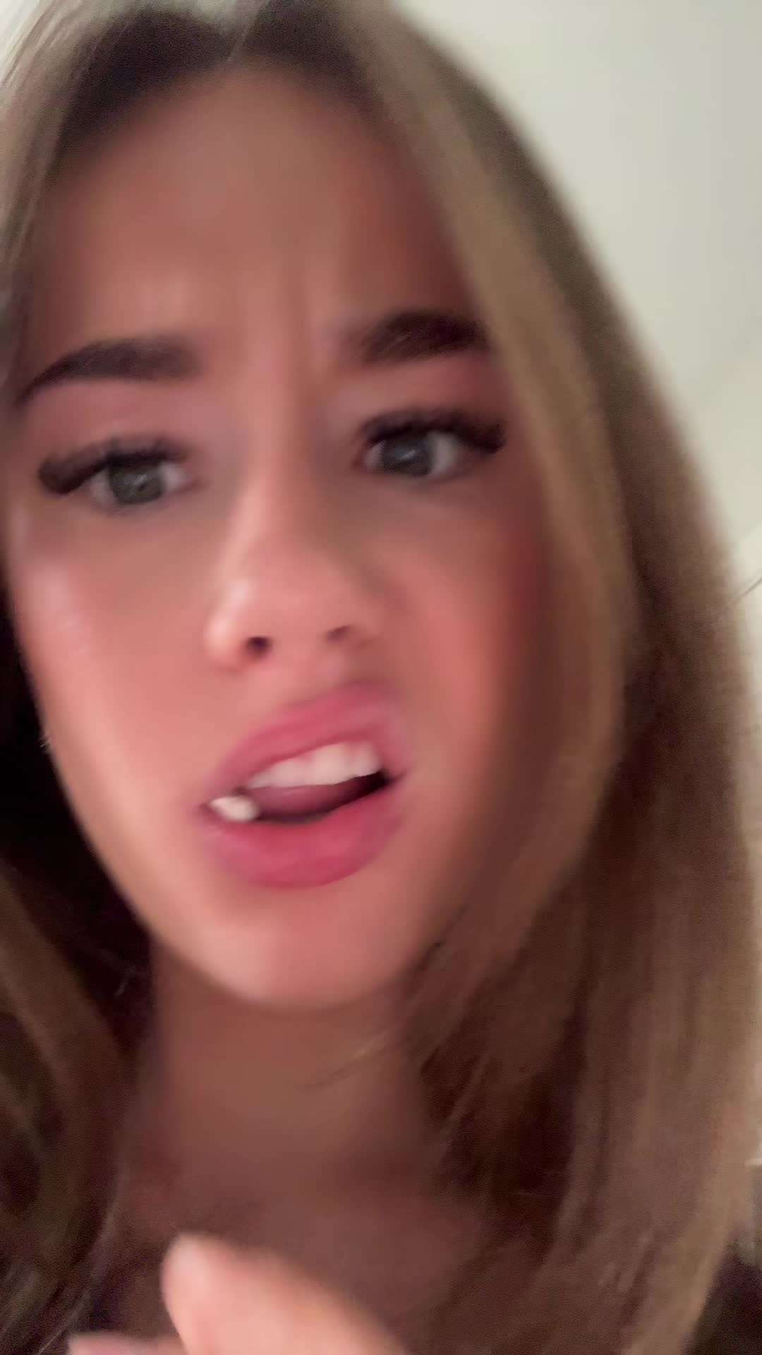 @mia