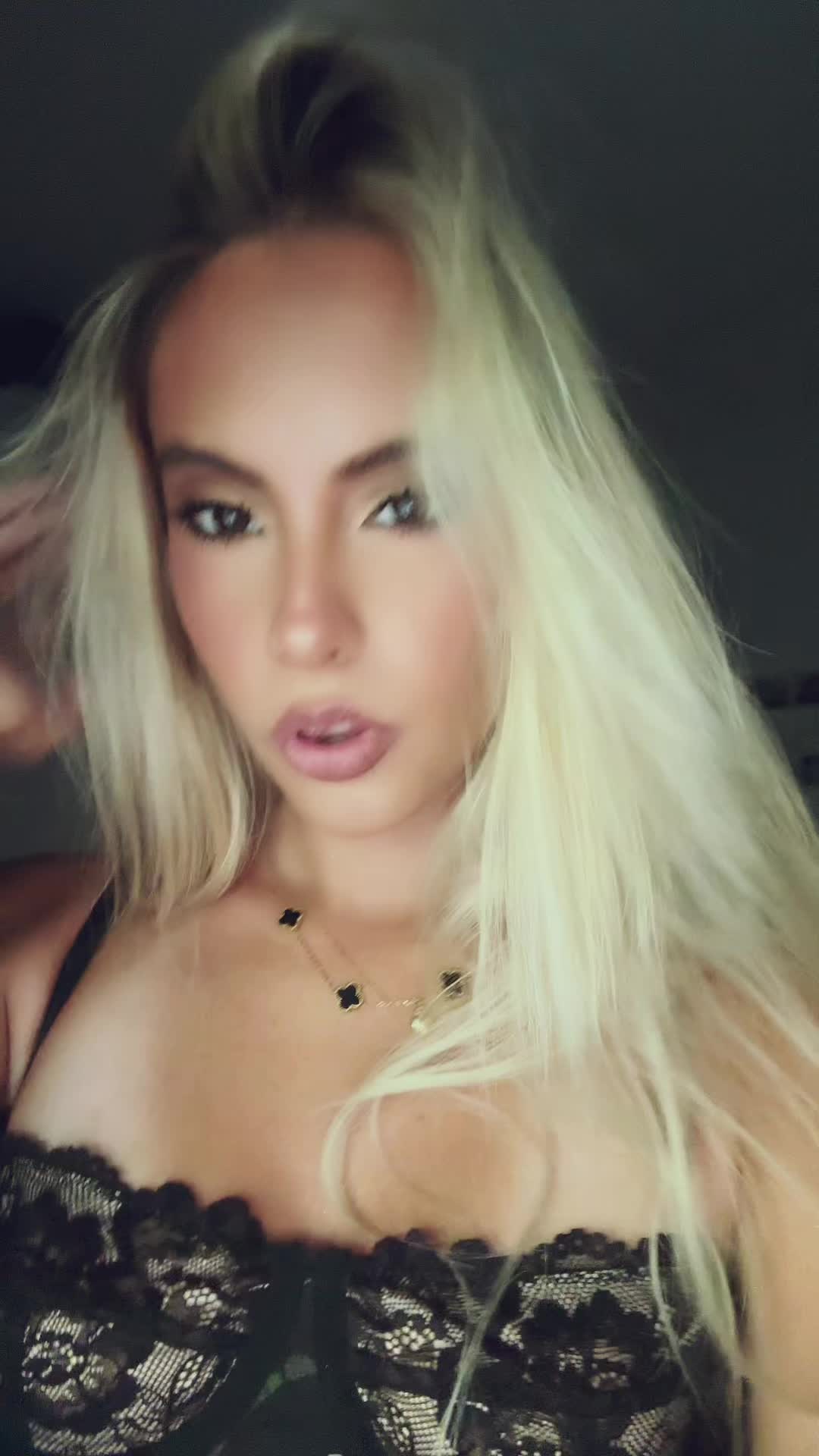@𝒜💫