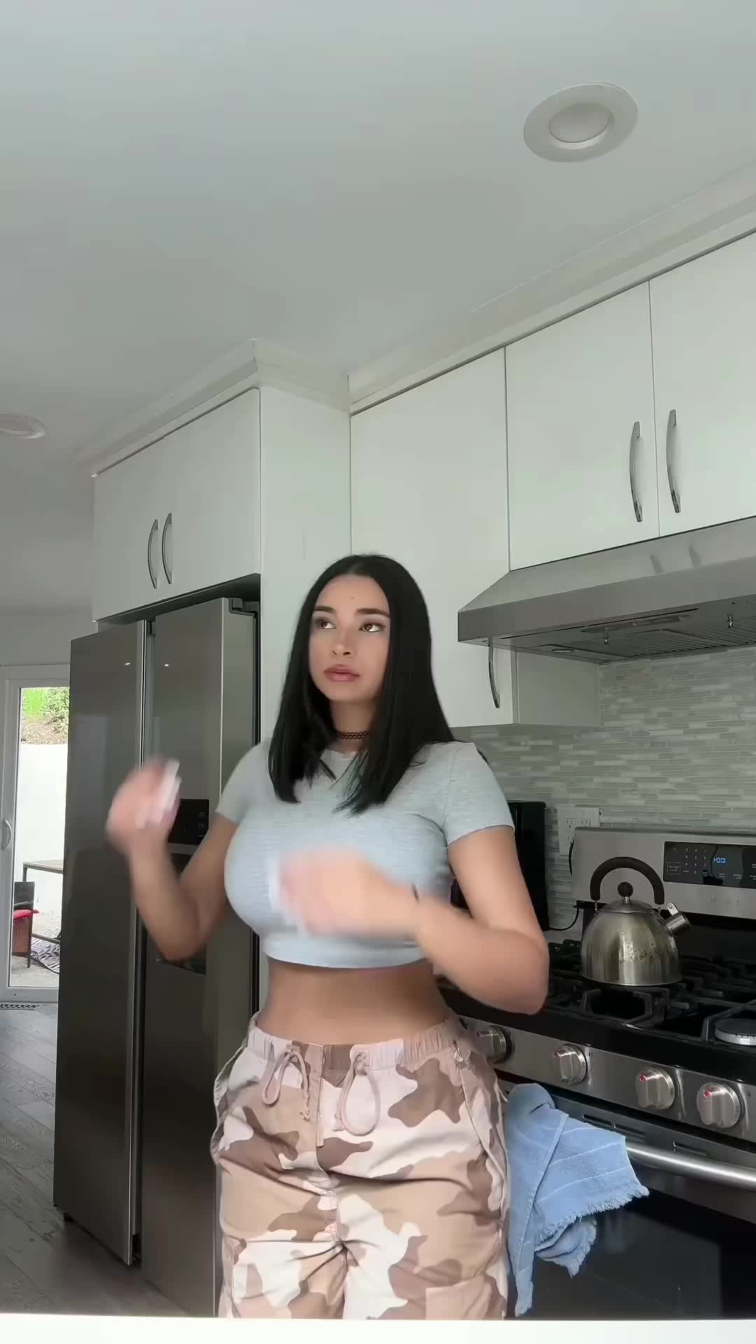 @user5002600623725