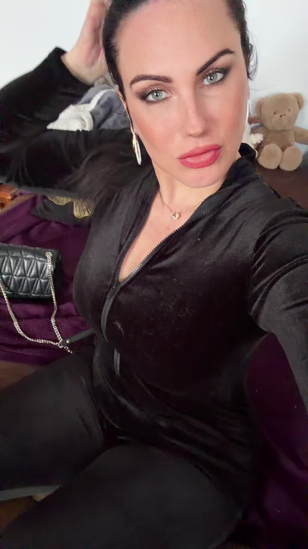 @Titi