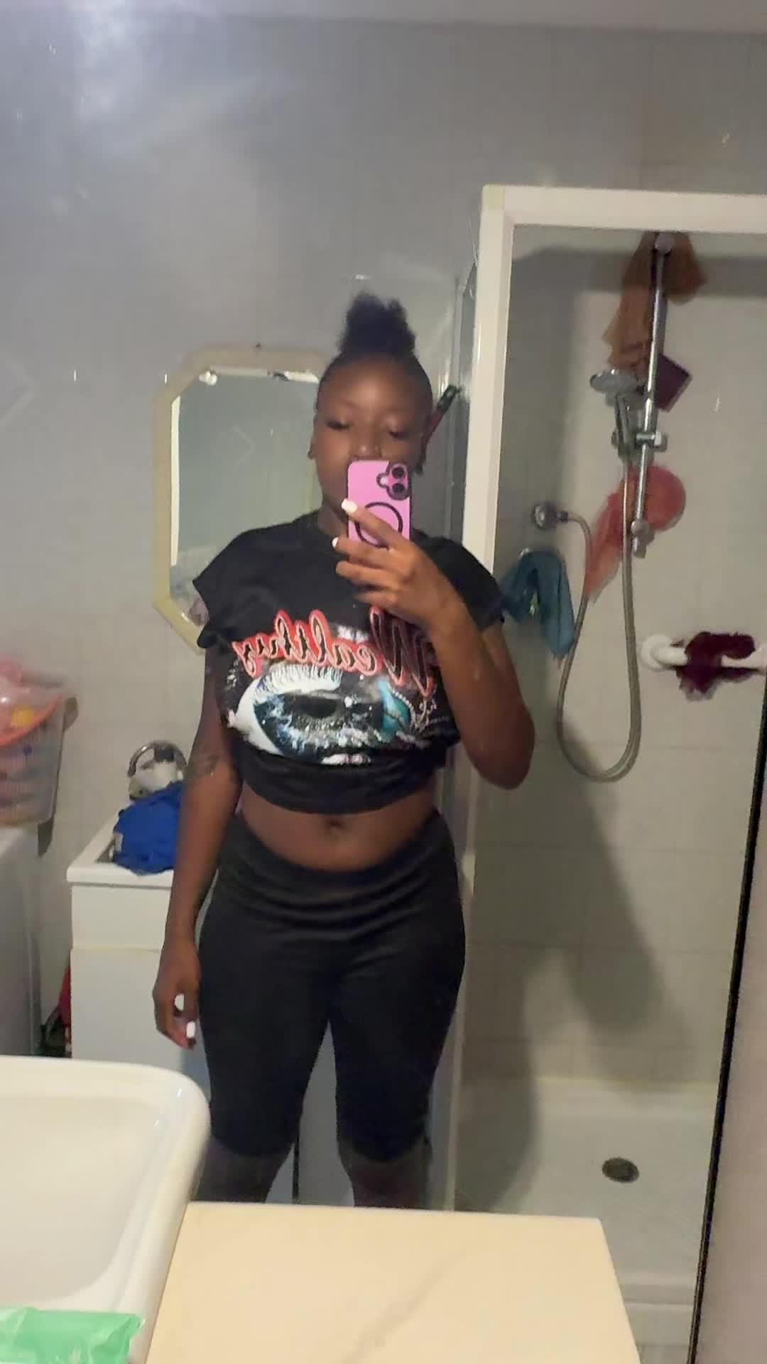 @yourfavvnigerianbabe