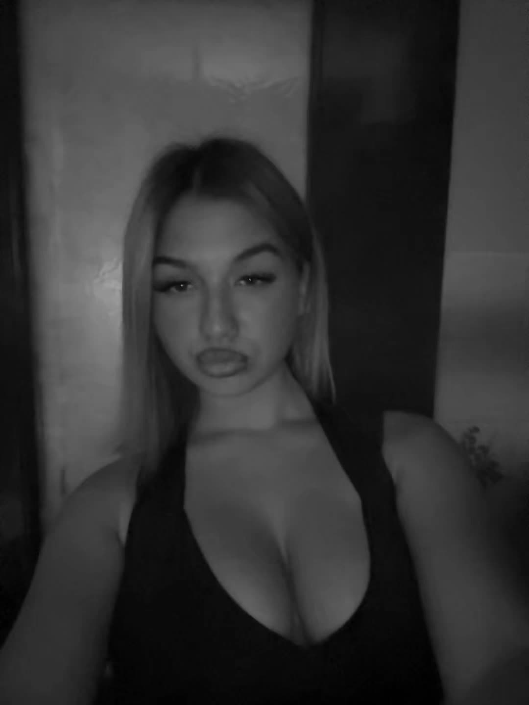 @_.ledii._
