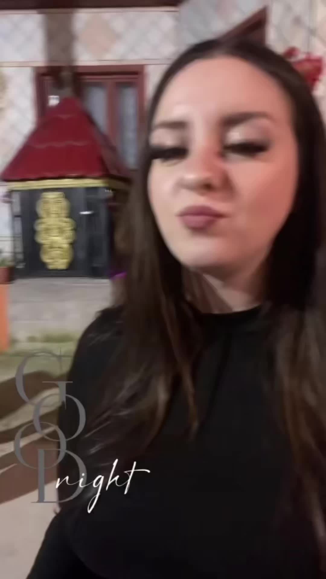 @iulia🧸