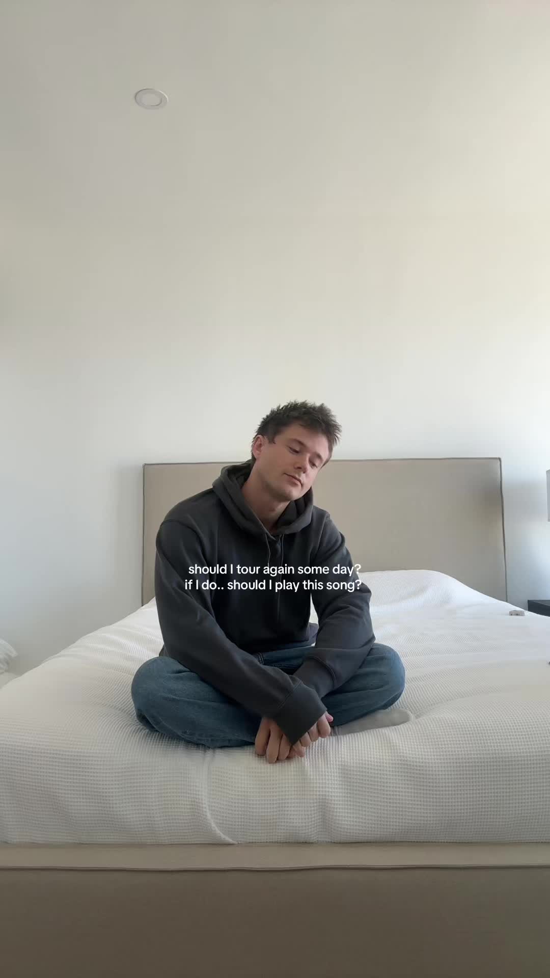 @AlecBenjamin